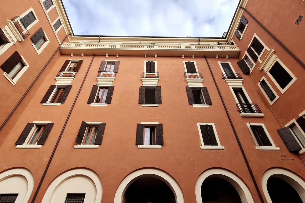 Luxury Verona Apartment City Centre מראה חיצוני תמונה